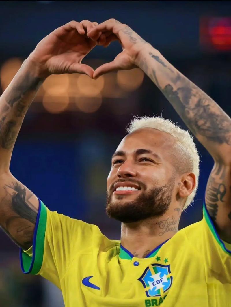 九游网址 - 内马尔迎来十赛季高光表现，拜仁球迷沸腾！